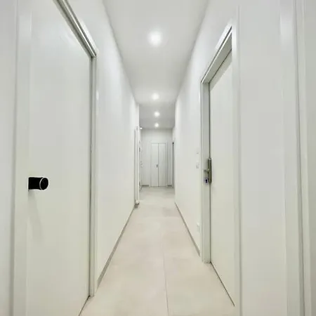 Turris Apartments, Skyline Historic Center Bologna