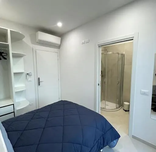 Turris Apartments, Skyline Historic Center Bologna