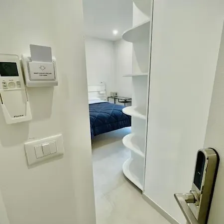Guest house Turris Apartments, Skyline Historic Center Bologna